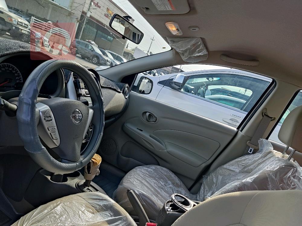 Nissan Sunny